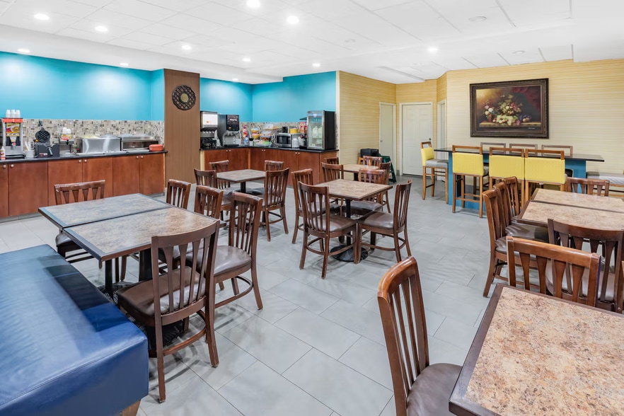 4038 Frontage Road I-10 E, San Antonio, TX for sale - Interior Photo - Image 3 of 23