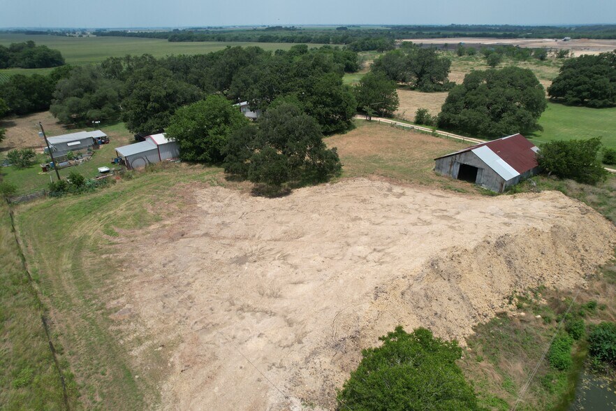 1707 Silent Valley Rd, Lockhart, TX à vendre - Photo du bâtiment - Image 3 de 8