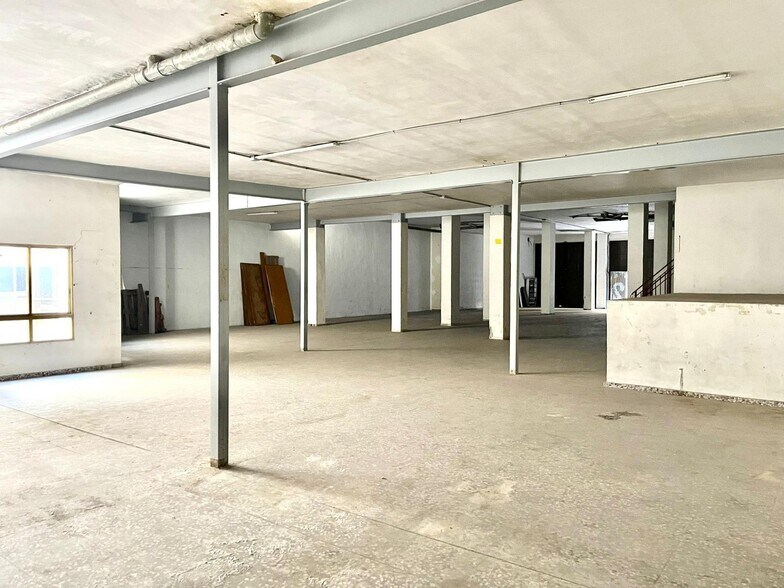 Carrer Joaquín García Mora, 31, Elche, Alicante à vendre - Photo du bâtiment - Image 3 de 19
