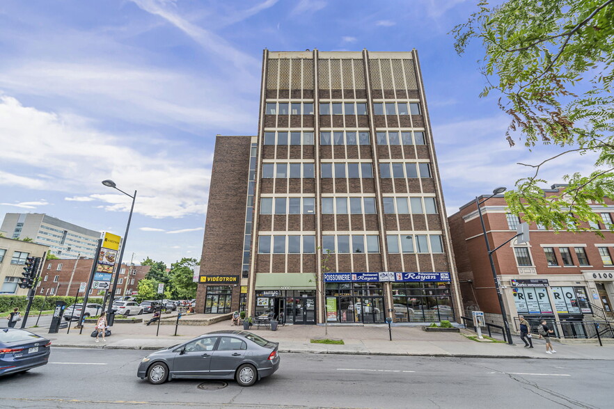 6000 Ch De La Côte-Des-Neiges, Montréal, QC à louer - Photo du b timent - Image 2 de 52