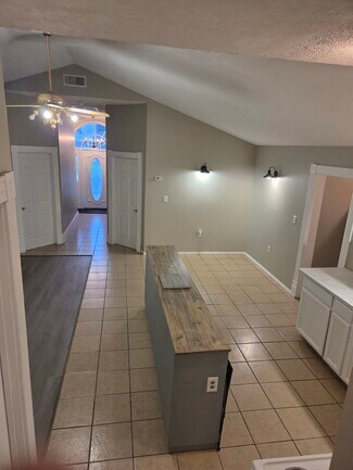 Plus de détails pour 127 Main St, North Middletown, KY - Bureau à louer