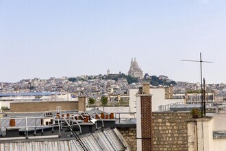 15 Rue Feydeau, Paris, PAR - Aerial map view
