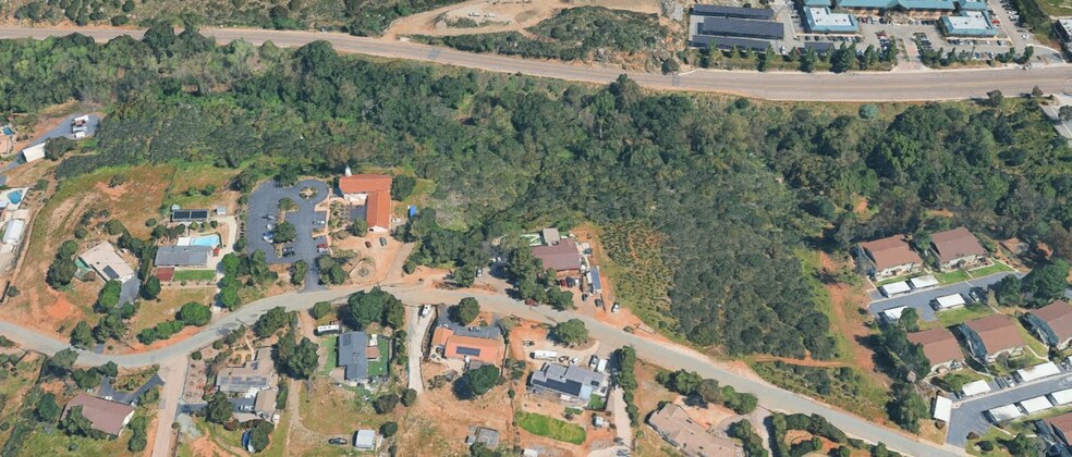 Midway Dr, Alpine, CA à vendre - Aérien - Image 2 de 2