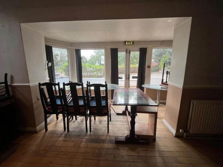 15 St. Peg Ln, Cleckheaton à louer - Photo du bâtiment - Image 3 de 3