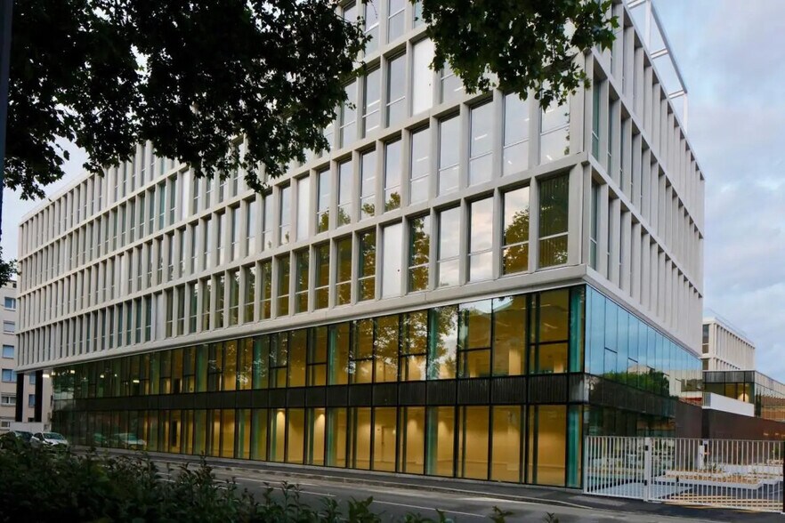 Bureau dans Toulouse à louer - Photo du bâtiment - Image 1 de 9
