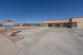1921 Motor Ave, Kingman, AZ à louer Photo intérieure- Image 2 de 29