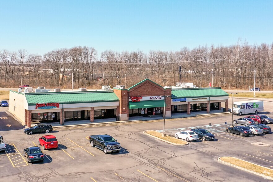 2911-2933 Harshman Rd, Dayton, OH à louer - Photo du bâtiment - Image 3 de 3