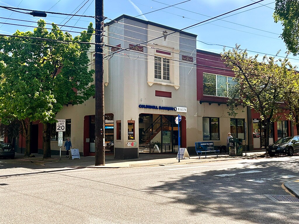 632-636 NW 21st Ave, Portland, OR à louer Photo du bâtiment- Image 1 de 12