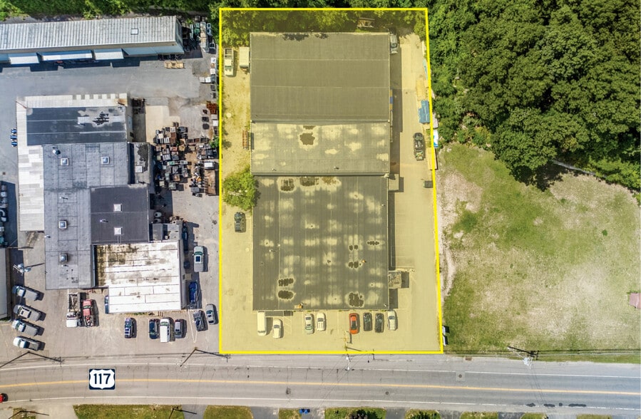 637 Lancaster St, Leominster, MA for lease - Building Photo - Image 2 of 7