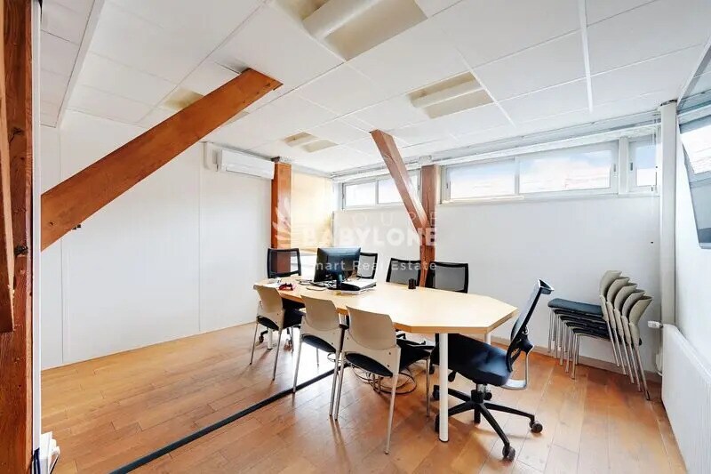 Office in Malakoff for lease - Interior Photo - Image 3 of 9