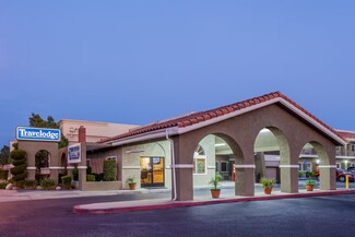 Plus de détails pour 2625 W Florida Ave, Hemet, CA - Services hôteliers à vendre