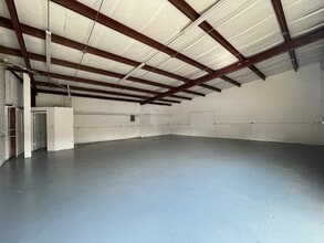 880 SW Sisters Welcome Rd, Lake City, FL for lease Interior Photo- Image 1 of 6