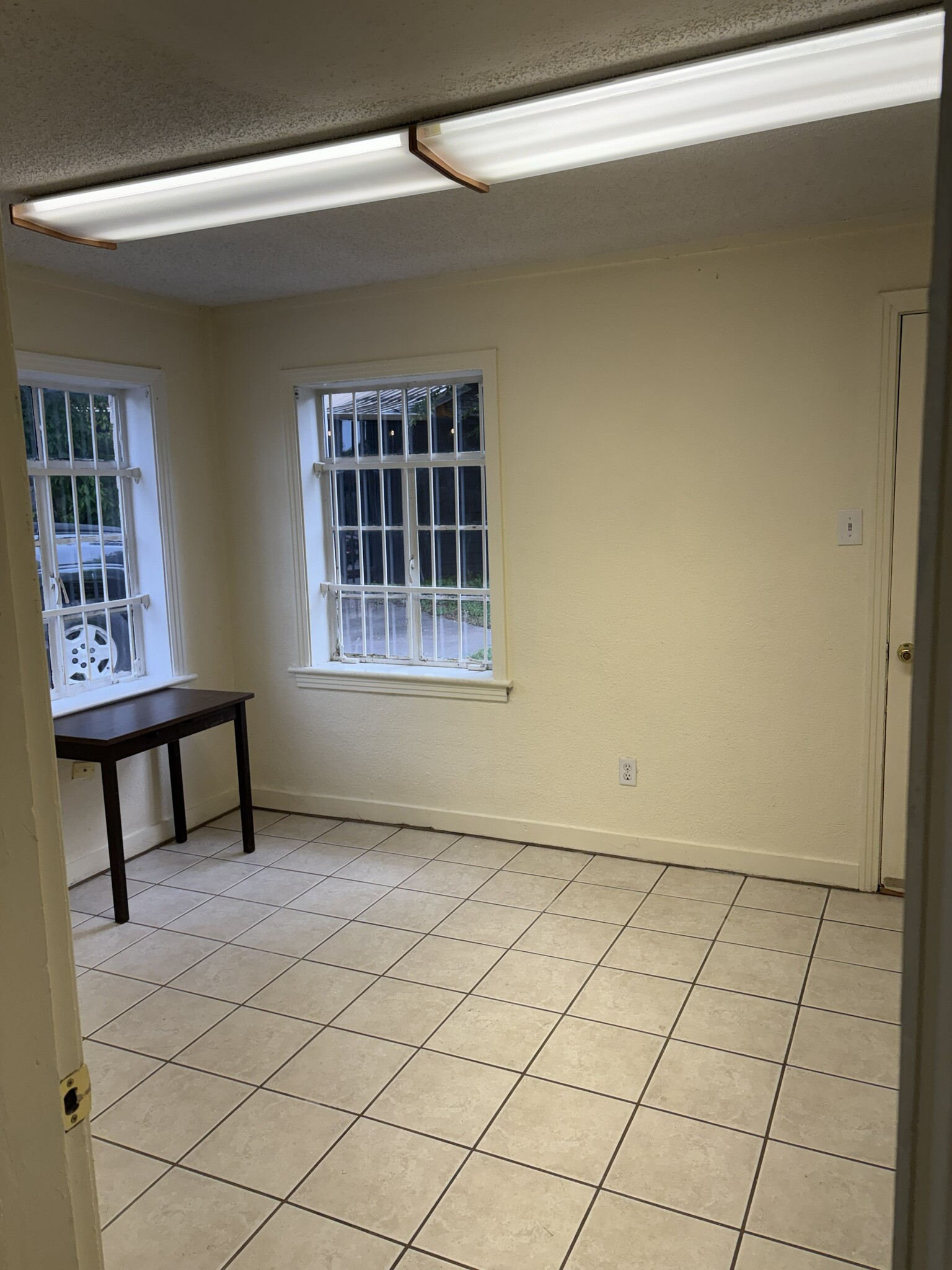 116 Santa Fe Dr, Weatherford, TX à louer Photo intérieure- Image 1 de 13