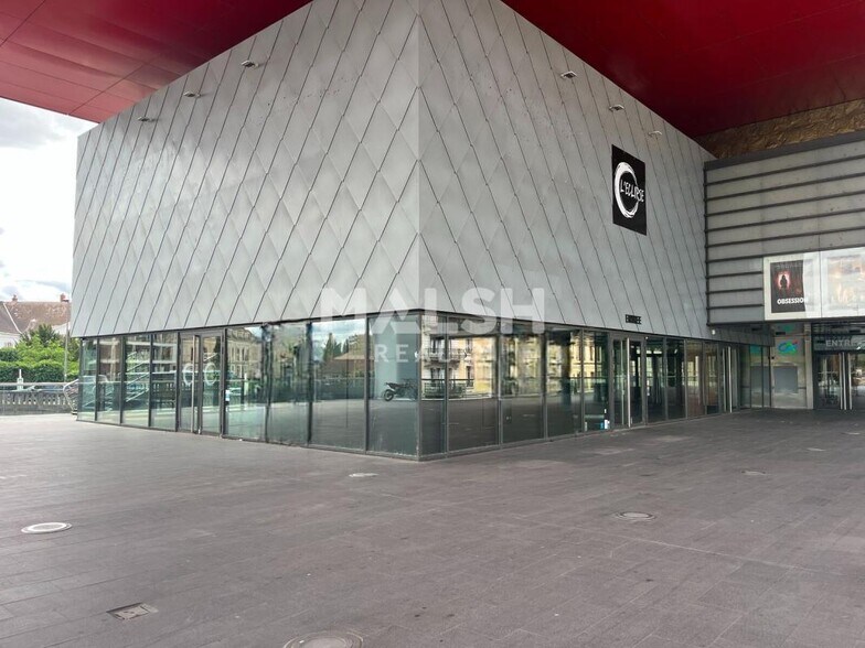 1 Cours De La République, Roanne à louer - Photo du bâtiment - Image 3 de 13