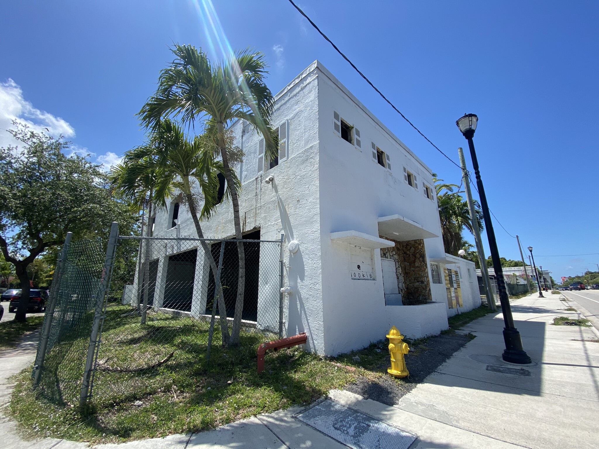4900 NE 2nd Ave, Miami, FL for lease Primary Photo- Image 1 of 40