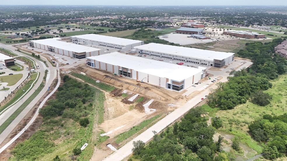Spinks Rd & Valley Pky, Lewisville, TX for lease - Building Photo - Image 3 of 5