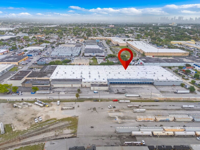 6695-6699 NW 36th Ave, Miami, FL for lease - Building Photo - Image 2 of 36