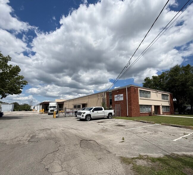 216 Druid St, Jacksonville, FL à vendre - Photo du bâtiment - Image 3 de 22