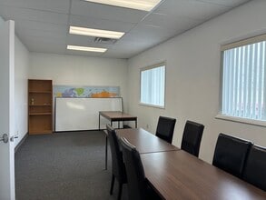 100 Corporate Dr, Trumbull, CT for lease Interior Photo- Image 1 of 9