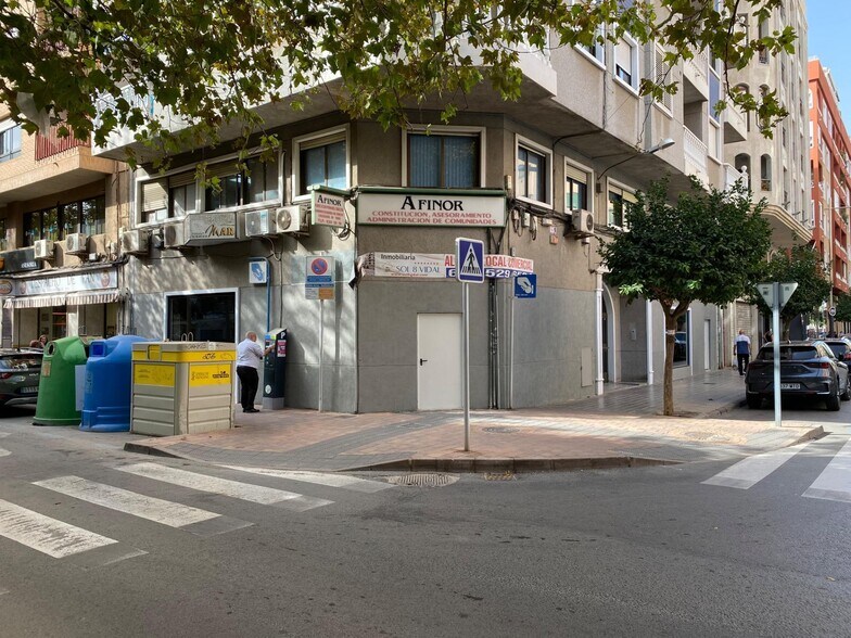 Teodomiro, 40, Orihuela, Alicante à louer - Photo du bâtiment - Image 2 de 8