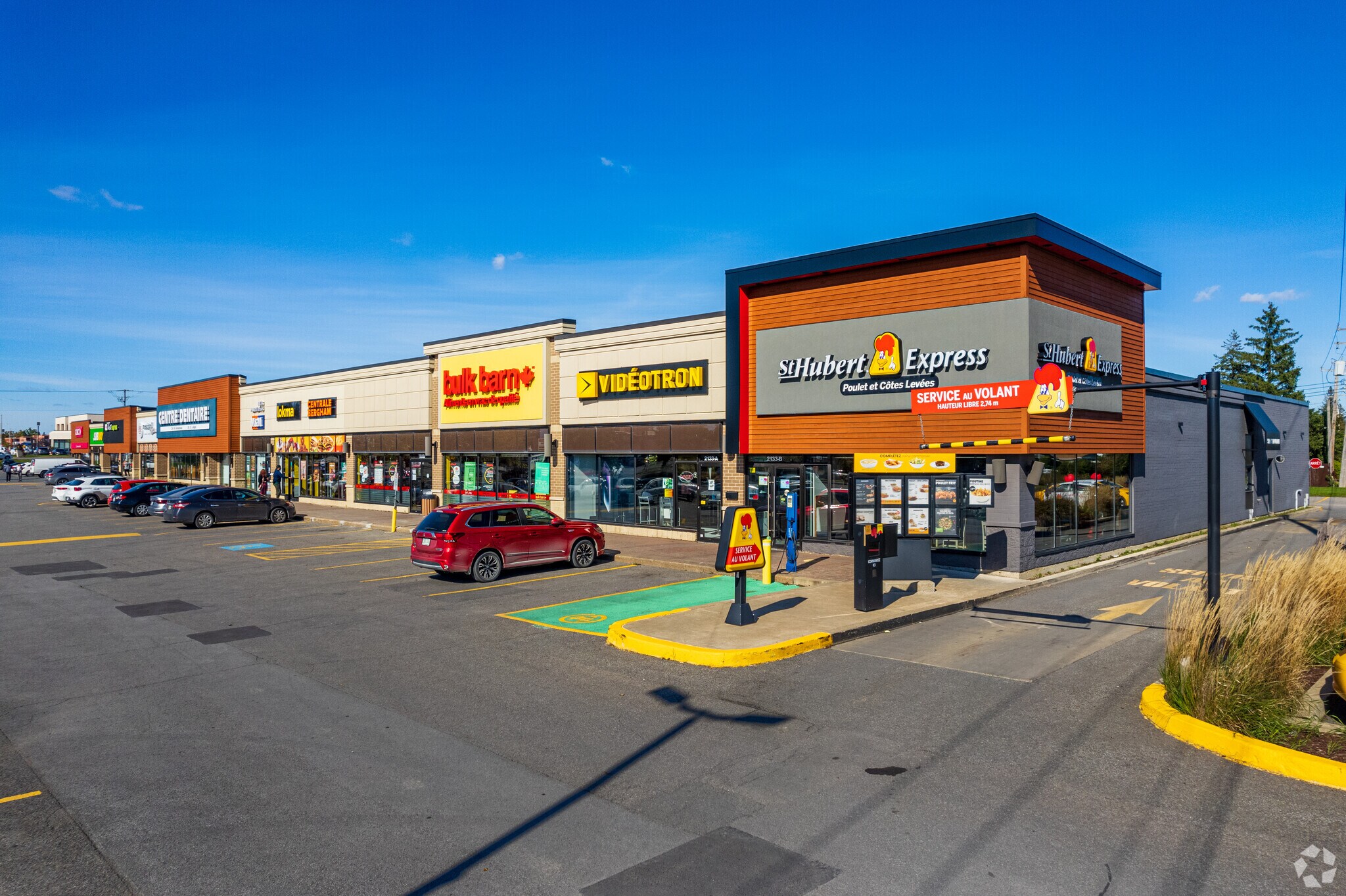 2133-2165 Boul Des Laurentides, Laval, QC à vendre Photo du bâtiment- Image 1 de 1