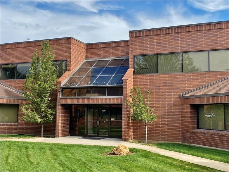 9710-9730 S 700 E, Sandy, UT for lease - Building Photo - Image 2 of 32