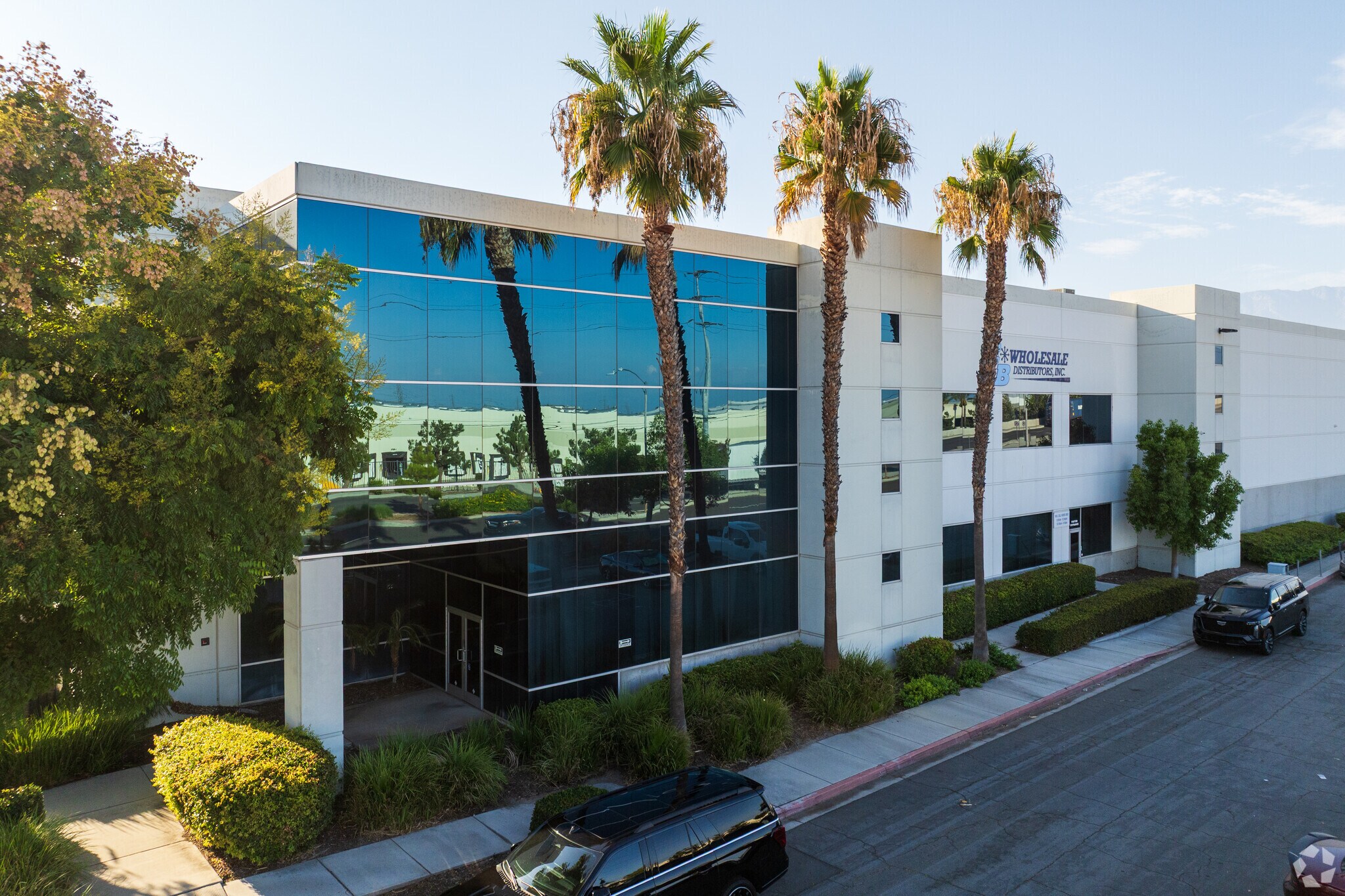 2350 S Milliken Ave, Ontario, CA à vendre Photo du bâtiment- Image 1 de 5