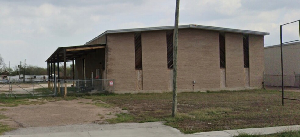 818 Navigation Blvd, Corpus Christi, TX for lease - Building Photo - Image 1 of 1