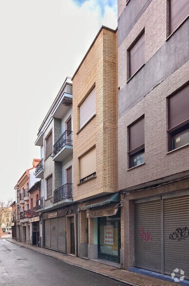 Calle Teresa Enríquez, 11, Torrijos, Toledo à vendre - Photo du bâtiment - Image 2 de 3