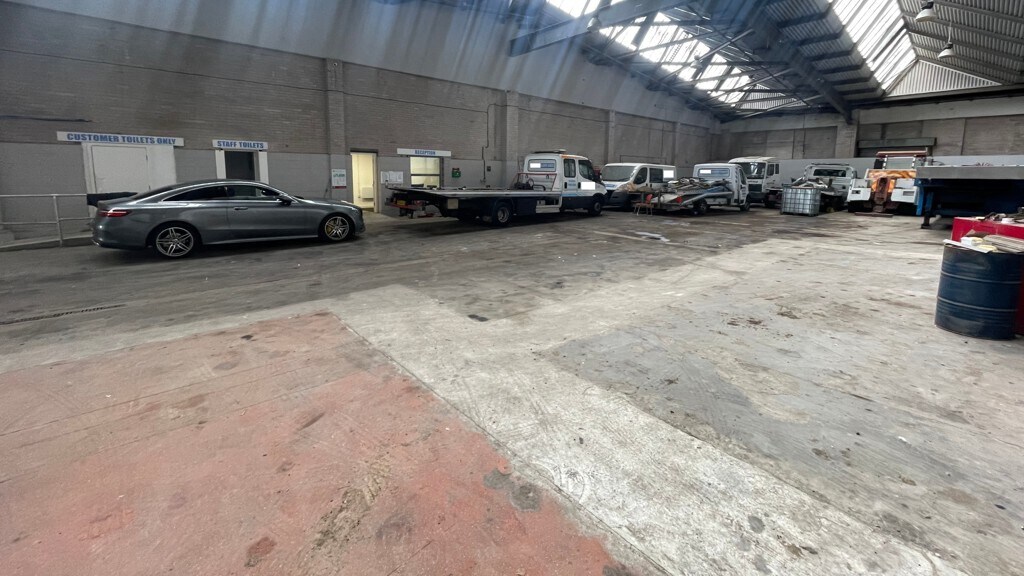 Freightliner Rd, Hull à louer Photo intérieure- Image 1 de 2