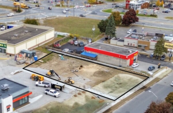 3027 Parkedale Ave, Brockville, ON à louer - Aérien - Image 2 de 6