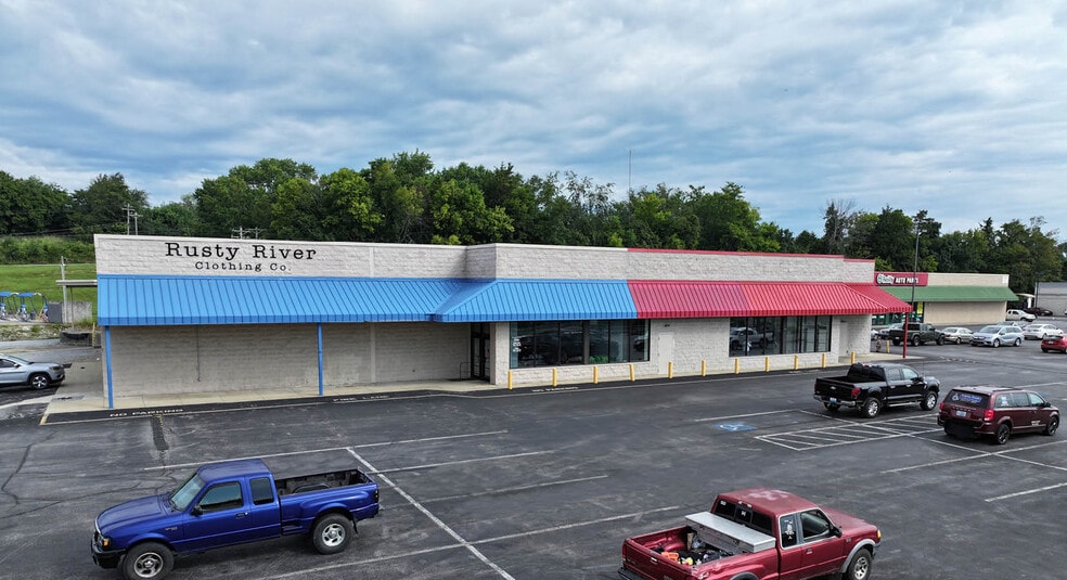 855 Campbellsville Rd, Greensburg, KY for lease - Building Photo - Image 3 of 10