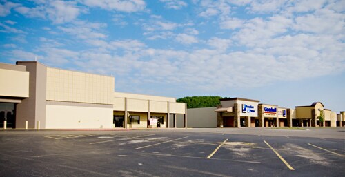 759 Highway 62 E, Mountain Home, AR à louer - Photo du bâtiment - Image 2 de 13