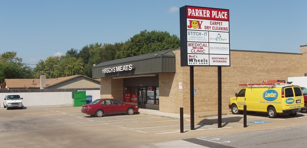 1301 W Parker Rd, Plano, TX à louer - Photo du bâtiment - Image 2 de 4