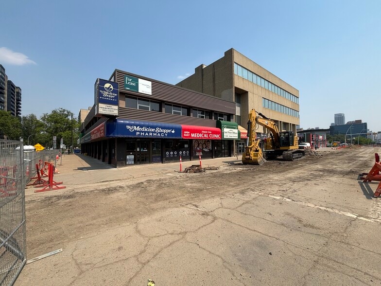 11452 Jasper Av NW, Edmonton, AB for sale - Primary Photo - Image 1 of 2