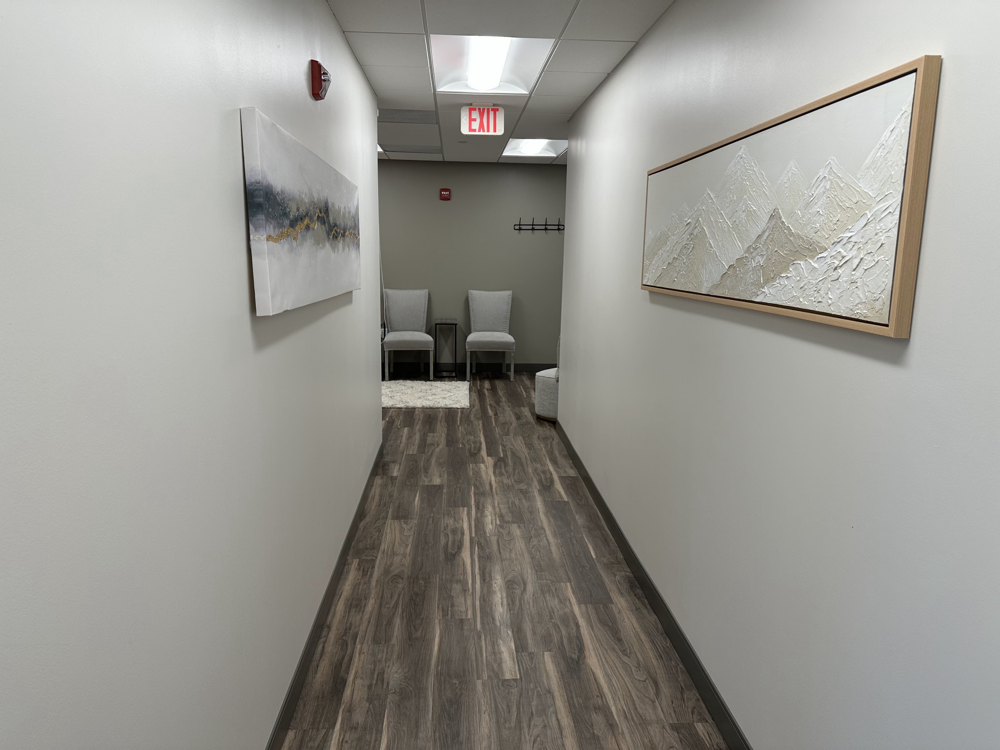 1945 Old Gallows Rd, Vienna, VA for lease Building Photo- Image 1 of 10