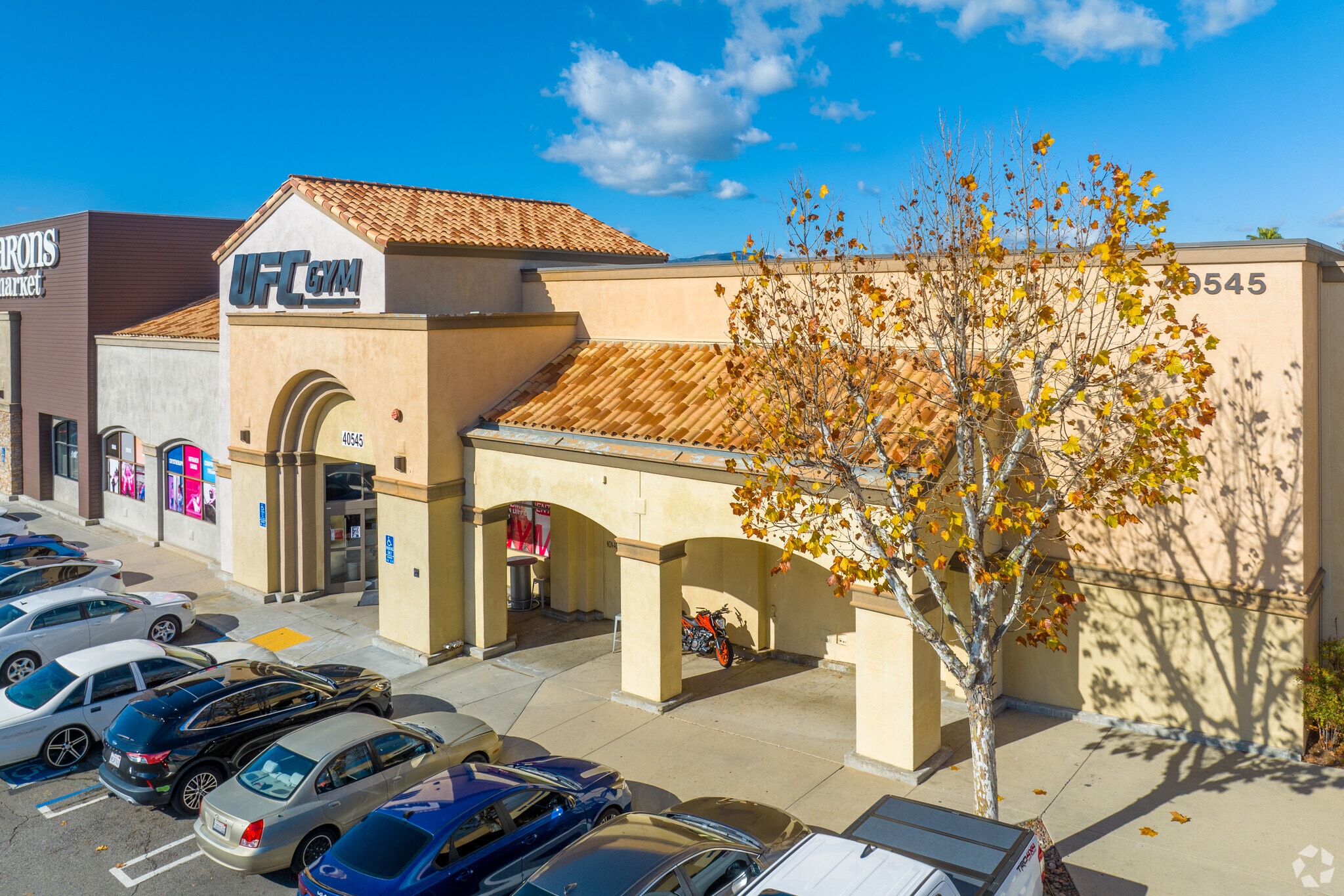 40525-40575 California Oaks Rd, Murrieta, CA for lease Primary Photo- Image 1 of 14