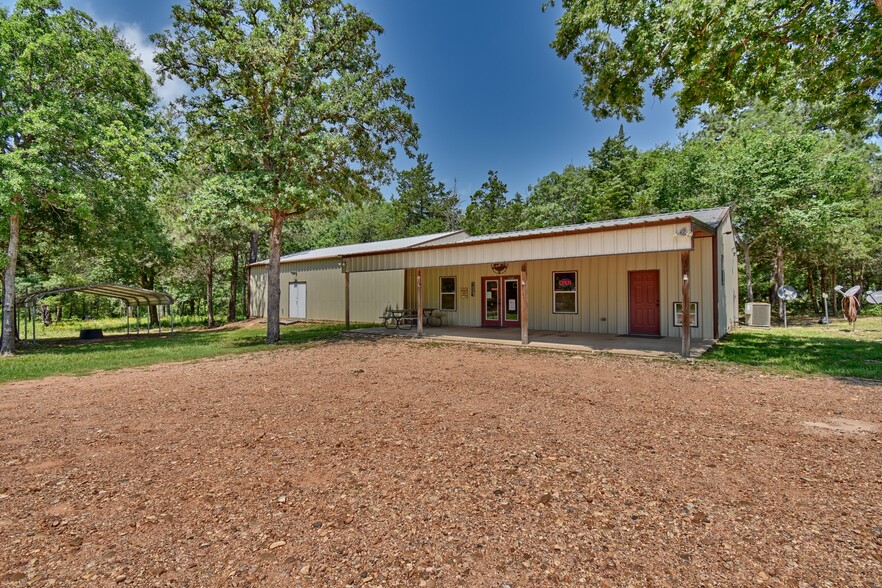 5897 Hwy 36 N, Bellville, TX à vendre - Photo principale - Image 1 de 1