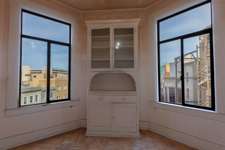 39 John St, San Francisco, CA à vendre - Photo du bâtiment - Image 3 de 22
