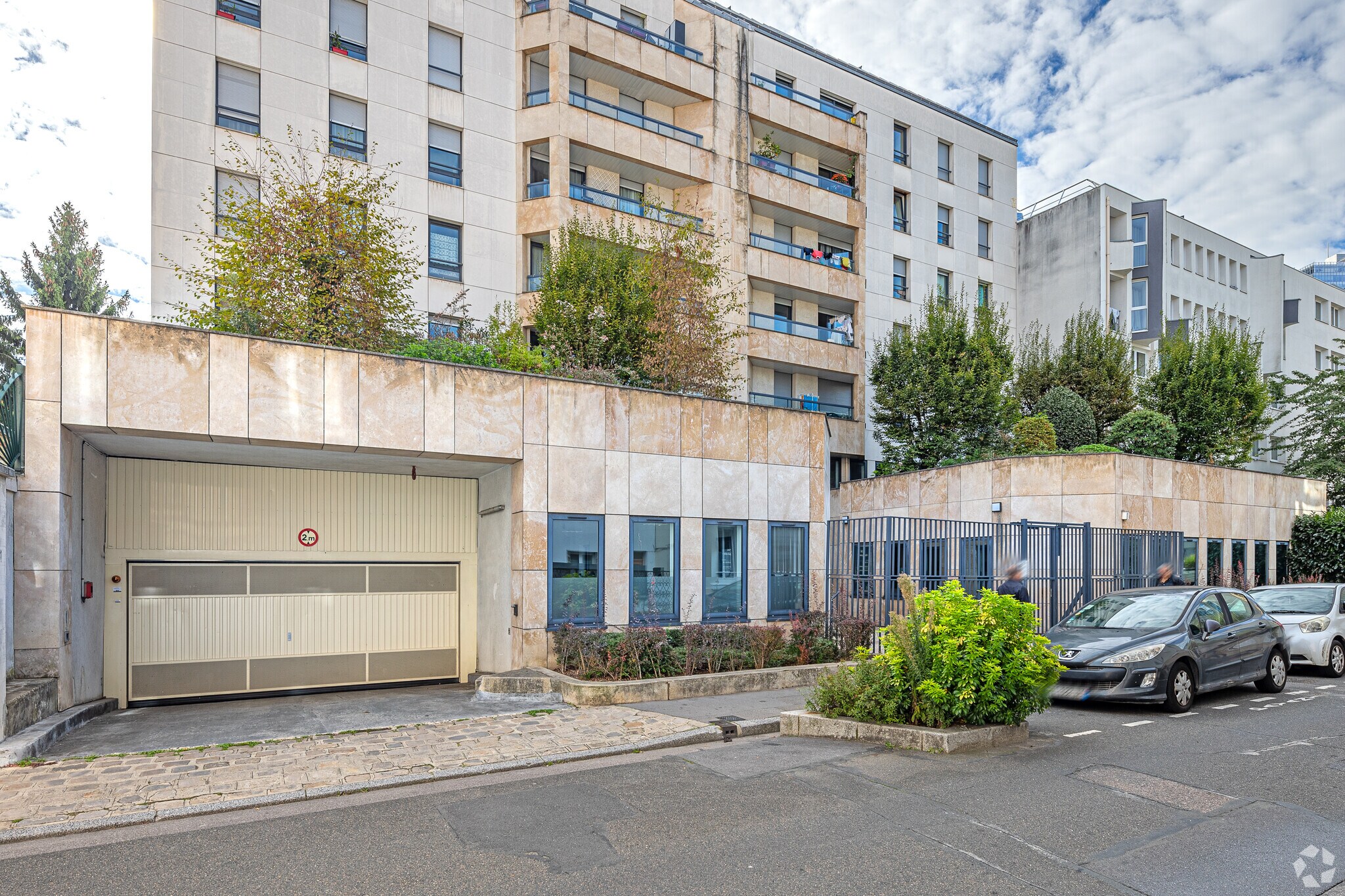 52 Rue Du Capitaine Guynemer, Courbevoie à vendre Photo principale- Image 1 de 3