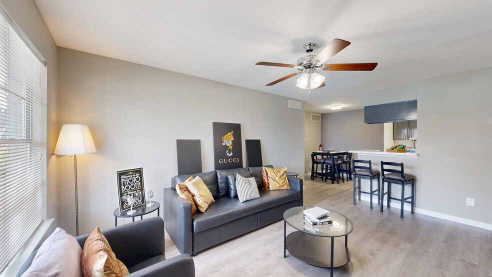 2909 Hayes Rd, Houston, TX à vendre - Numérisation 3D de Matterport - Image 2 de 159