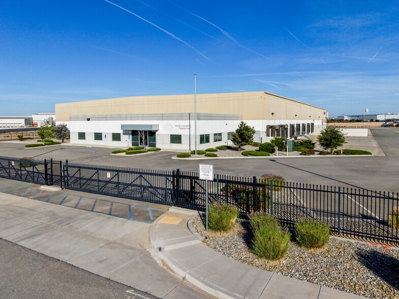 6850 New Kapittel Ct, Shafter, CA à vendre - Photo du bâtiment - Image 2 de 7