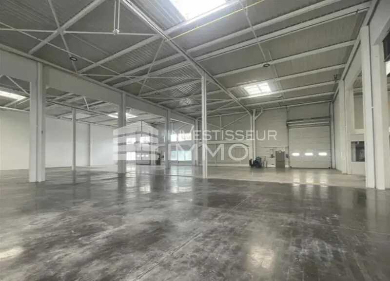 Flex dans Le Blanc-Mesnil à louer - Photo du bâtiment - Image 3 de 5