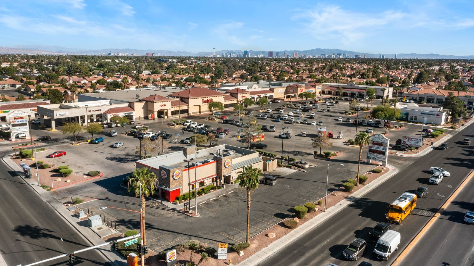 3100-3174 N Rainbow Blvd, Las Vegas, NV à louer Photo du bâtiment- Image 1 de 22