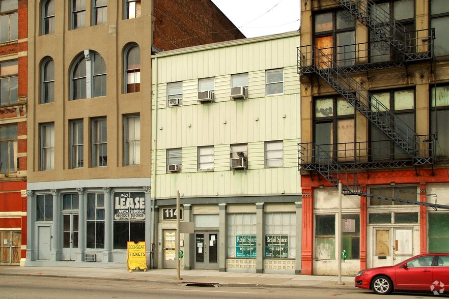 112 W 3rd St, Cincinnati, OH for sale - Building Photo - Image 2 of 2