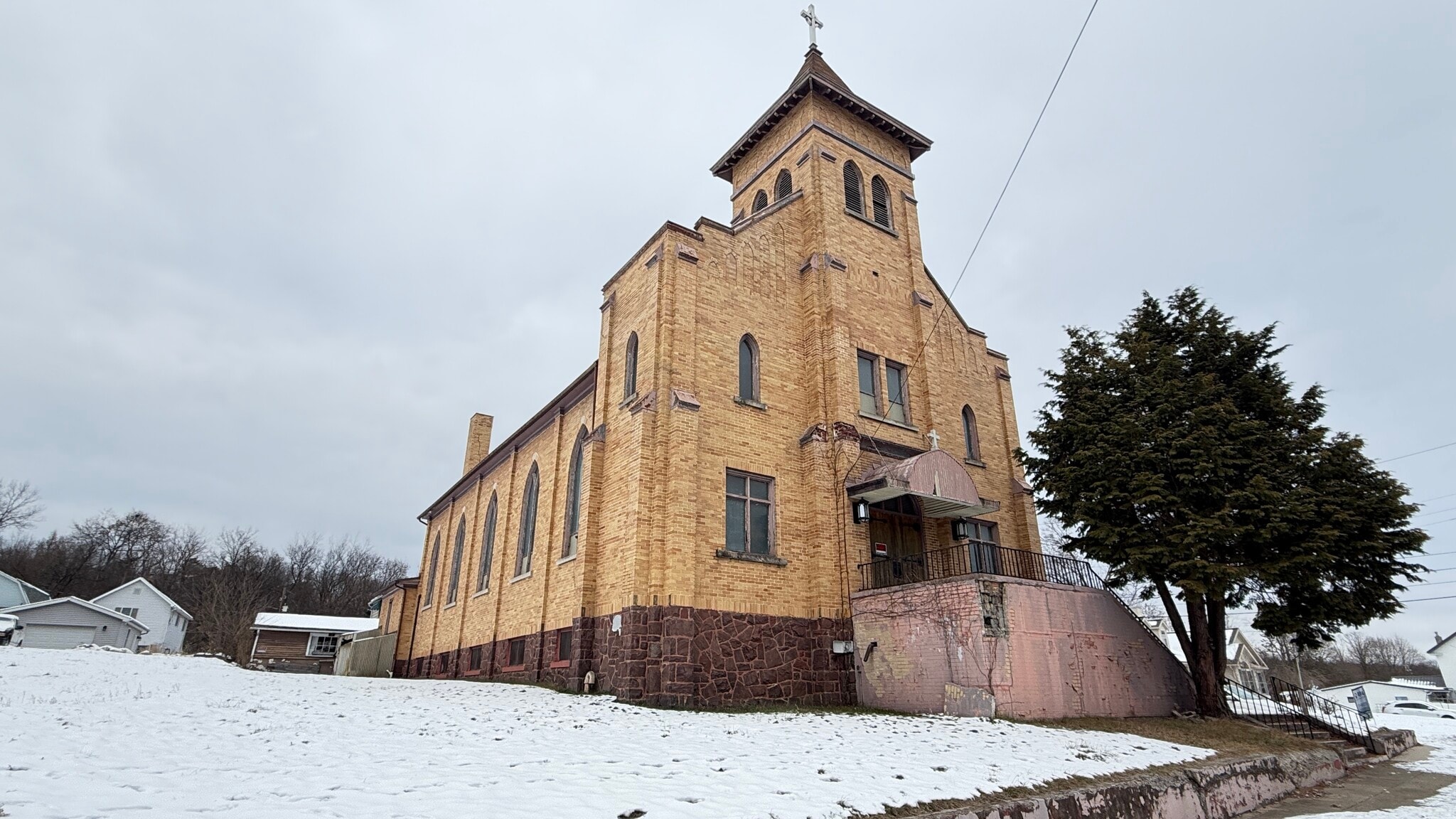 300 Vandermark Rd, Nanticoke, PA for sale Primary Photo- Image 1 of 21