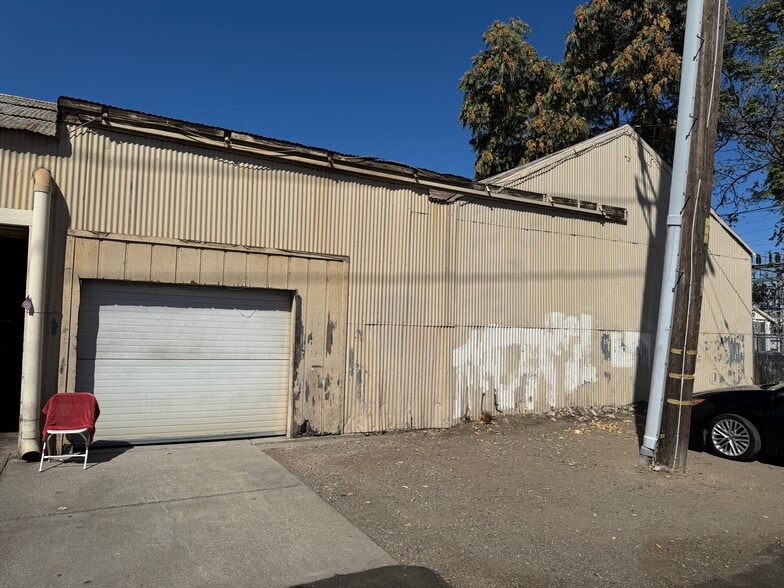 701 M St, Modesto, CA for lease - Primary Photo - Image 1 of 7