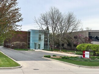 Plus de détails pour 105 Schelter Rd, Lincolnshire, IL - Bureau à vendre