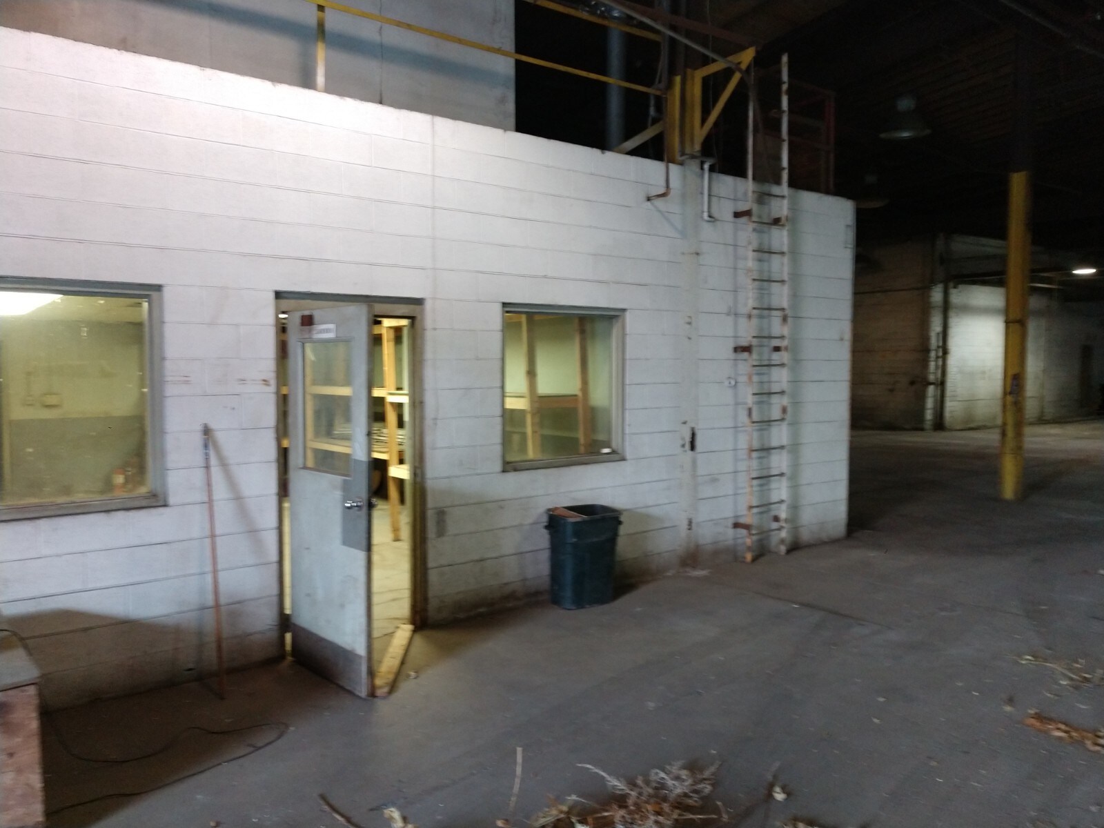 221-229 Lucas St, Toledo, OH à louer Photo du bâtiment- Image 1 de 2