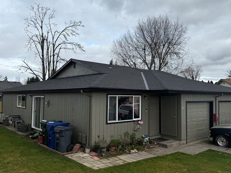 4561 Chippewa Ct SE, Salem, OR à vendre - Photo principale - Image 1 de 9